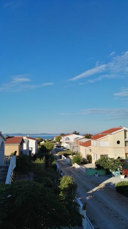 Tomek Apartment Vir Εξωτερικό φωτογραφία
