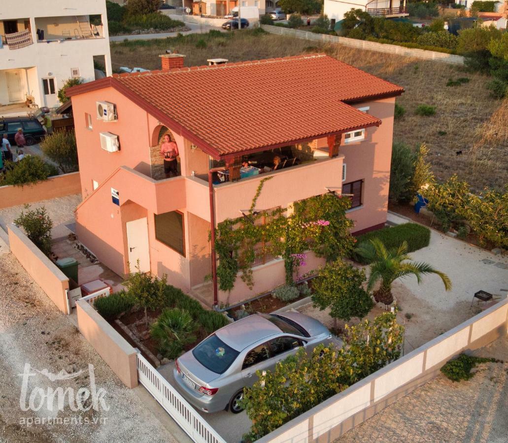 Tomek Apartment Vir Εξωτερικό φωτογραφία