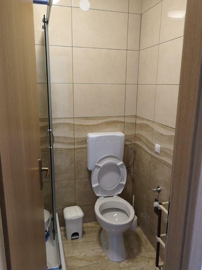 Tomek Apartment Vir Εξωτερικό φωτογραφία